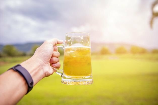 Uống bia là cách tuyệt vời để giải tỏa stress và tìm lại sự thư giãn sau những giờ làm việc căng thẳng. Cùng xem ảnh uống bia tâm trạng và thư giãn nhé!