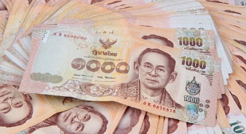 Hình ảnh tiền Thái Lan: Bạn là người yêu thích tìm hiểu về văn hóa và lịch sử đất nước Thái Lan? Hãy xem những bức ảnh địa điểm tiền Thái Lan nổi tiếng của chúng tôi, để được khám phá những chi tiết đẹp mắt và lịch sử của các tấm tiền này.