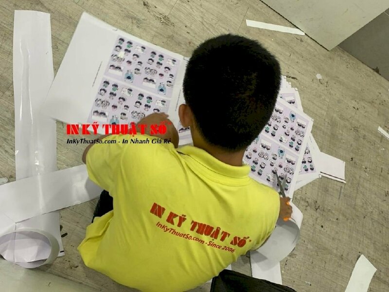 In sticker decal giấy giá rẻ