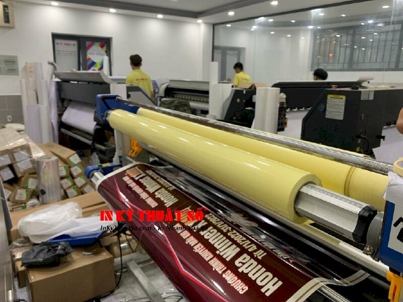 In Kỹ Thuật Số Since 2006 đưa vào vận hành Máy cán màng tự có nhiệt độ - khổ lớn - Ảnh: 2