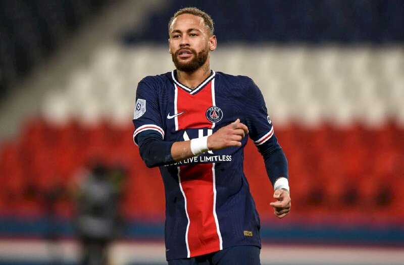 Ảnh Neymar 4k trầm ngâm trong màu áo PSG