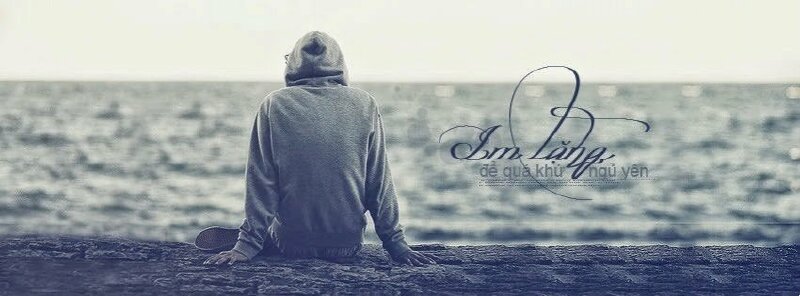 Ảnh bìa facebook ngồi một mình ở bãi biển buồn chất chứa tâm trạng