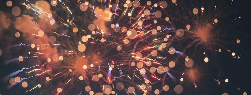 Ảnh bìa Facebook pháo hoa đẹp chất