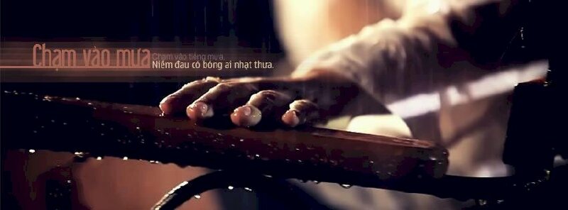 Ảnh bìa facebook kèm status về mưa