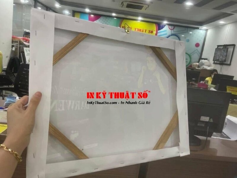 Tranh canvas hoạt hình Welcome to Darwen - In Kỹ Thuật Số Since 2006 - Ảnh: 2