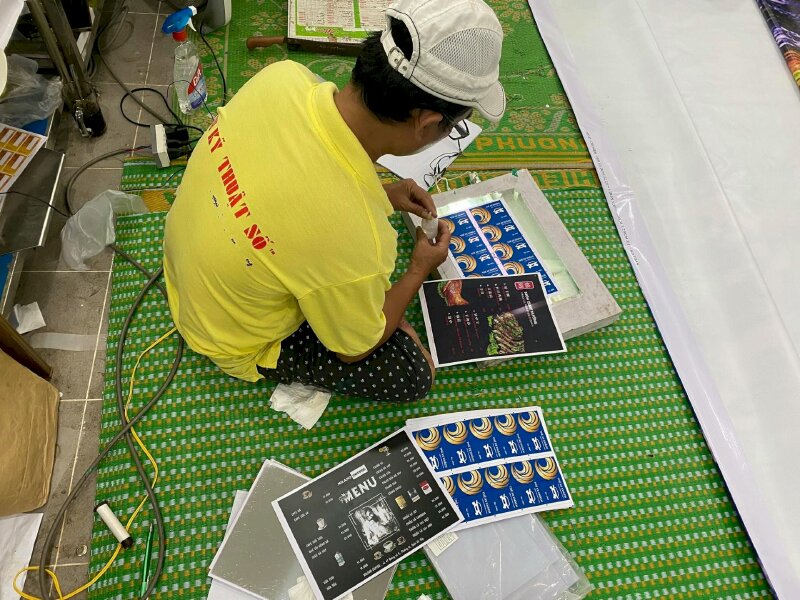 Gia công in thẻ nhựa - In Kỹ Thuật Số Since 2006