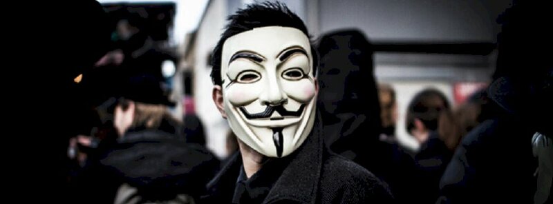 Ảnh bìa Facebook Anonymous chất ngầu