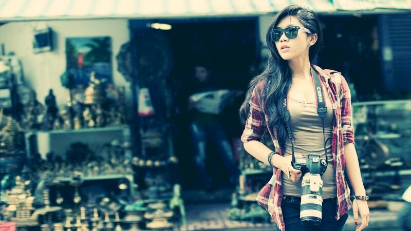 Cô gái tóc dài xinh, chất