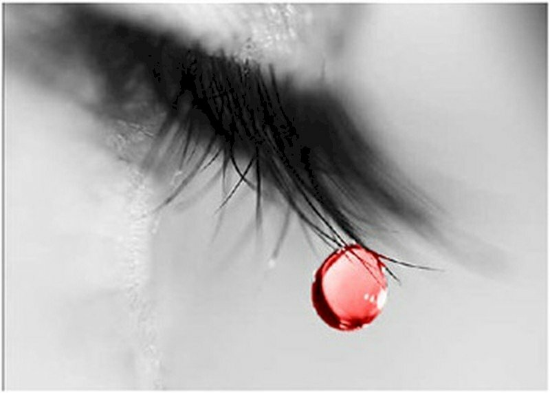 Một cô gái đang khóc buồn có thể đem lại rất nhiều sự động lòng. Hãy xem hình ảnh liên quan đến cô gái buồn khóc và cảm nhận sự đau đớn và hoang mang trong tâm hồn của cô ấy.
