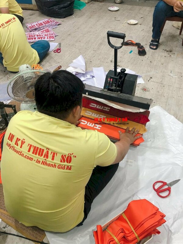In decal PU ép lên vải - In Kỹ Thuật Số Since 2006 - Ảnh: 1