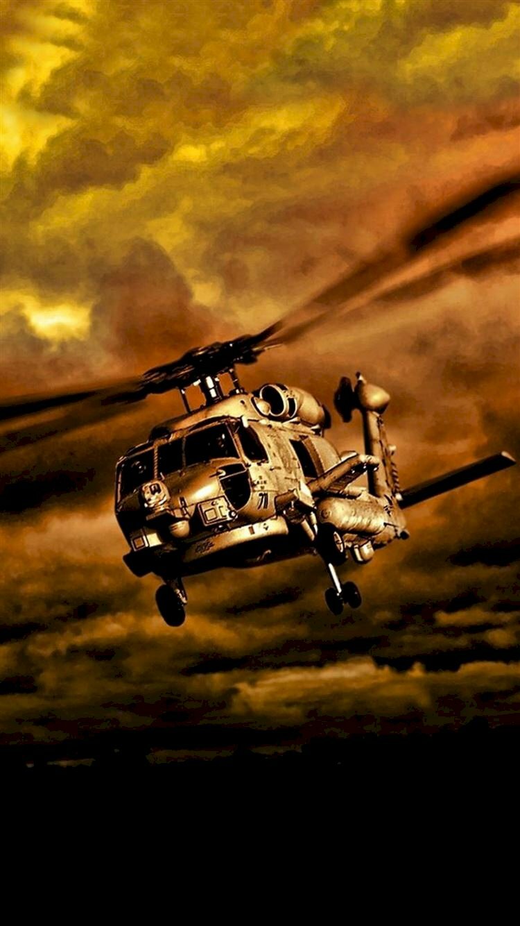 Máy bay trực thăng chiến đấu điều khiển Model King 33017 giá rẻ.