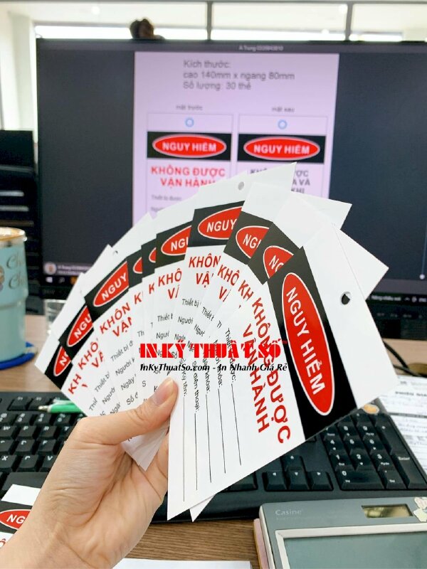 In thẻ cảnh báo cấm vận hành, tag out - lock out, khóa LOTO, thẻ cách ly, Danger an toàn nhựa dẻo mỏng - In Kỹ Thuật Số Since 2006 - Ảnh: 7