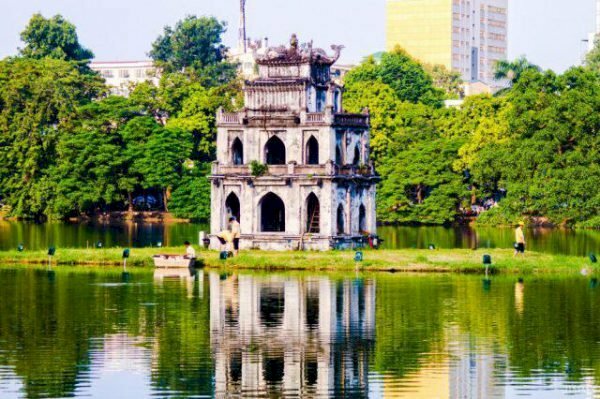 Tranh phong cảnh hồ gươm đơn giản lung linh