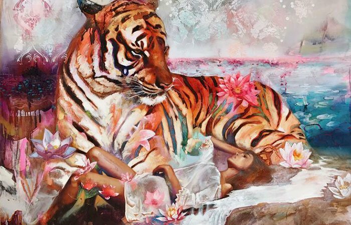 Tranh phong cảnh cô gái bên hổ