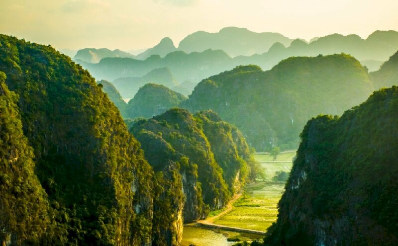 Tranh phong cảnh non nước Ninh Bình đẹp hữu tình