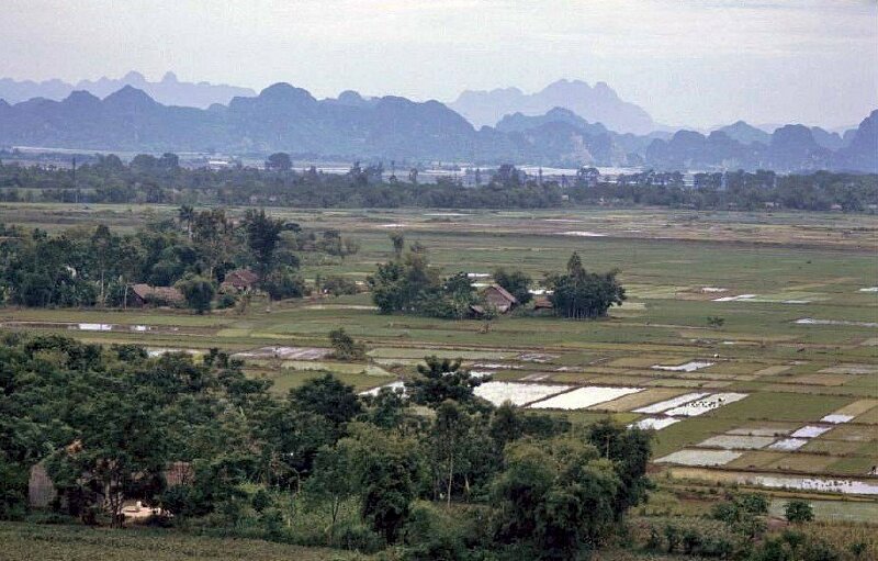 Phong cảnh làng quê Ninh Bình xưa thật mộc mạc đơn sơ