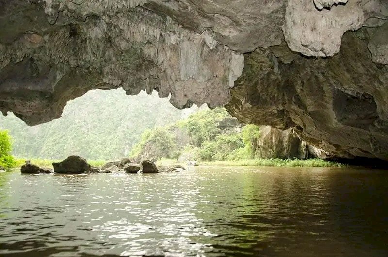 Tranh phong cảnh hang Tam Cốc 