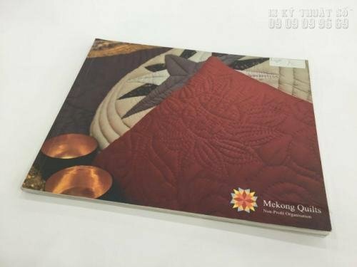 Kích thước brochure gấp 3 vuông