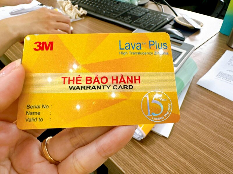 In thẻ bảo hành răng sứ Lava Plus