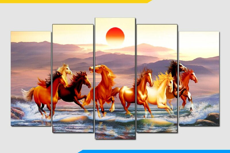 Bộ 5 tranh mã đáo thành công đang phi trên mặt nước đẹp nhất