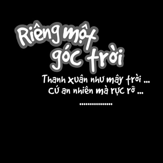 Hình nền màu đen có chữ Riêng một góc trời