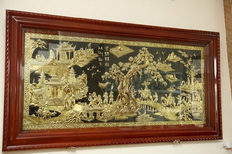 Tranh mạ bằng vàng Trạng Nguyên vinh quy bái Tổ