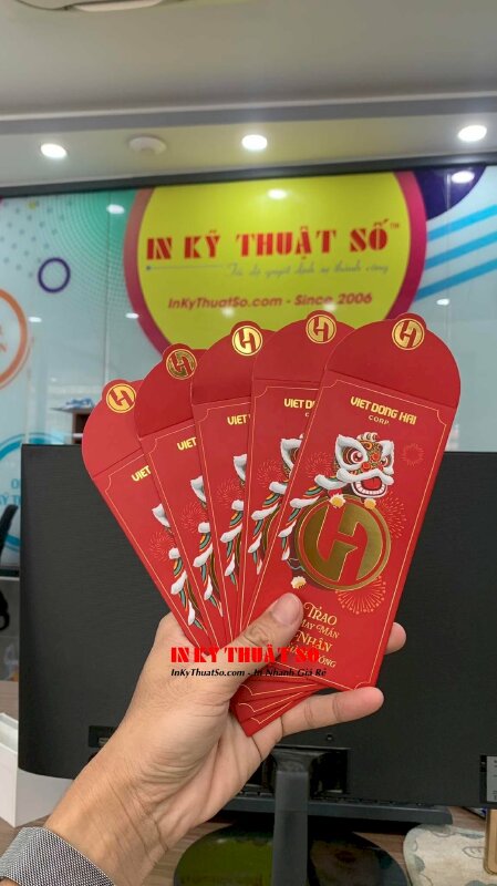 Bao lì xì ép nhũ vàng tên & logo công ty - In Kỹ Thuật Số Since 2006 - Ảnh: 2