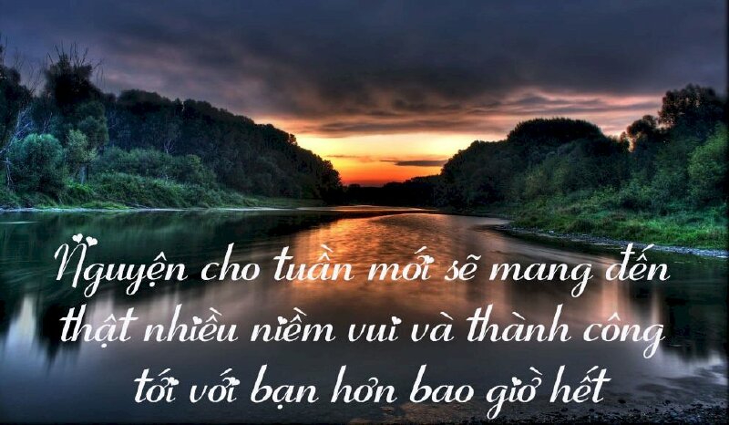 Hình ảnh dòng sông đón ánh bình minh chúc tuần mới vui vẻ và thành công