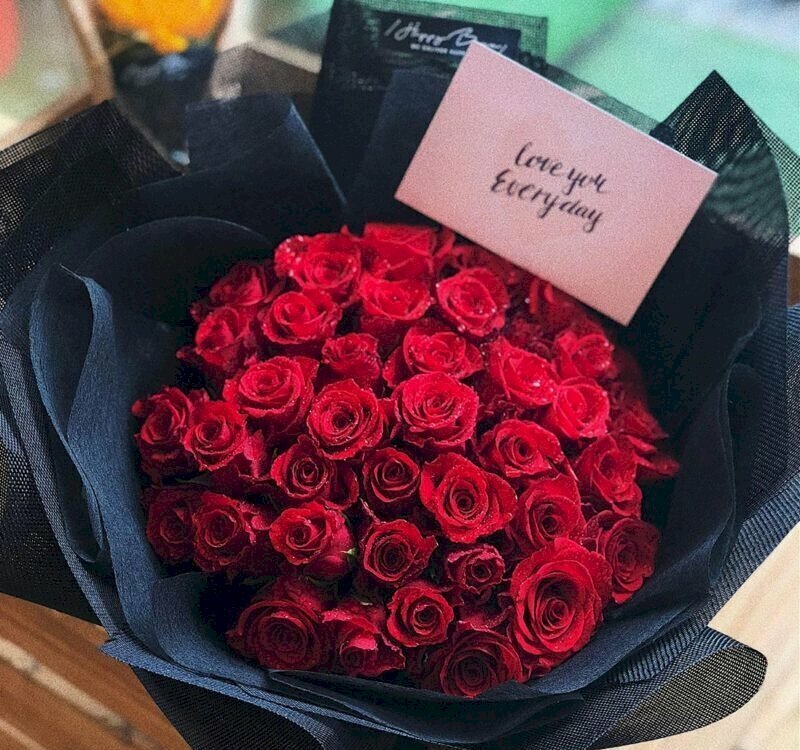 Hình ảnh hoa hồng đỏ chúc mừng sinh nhật chồng yêu ngọt ngào