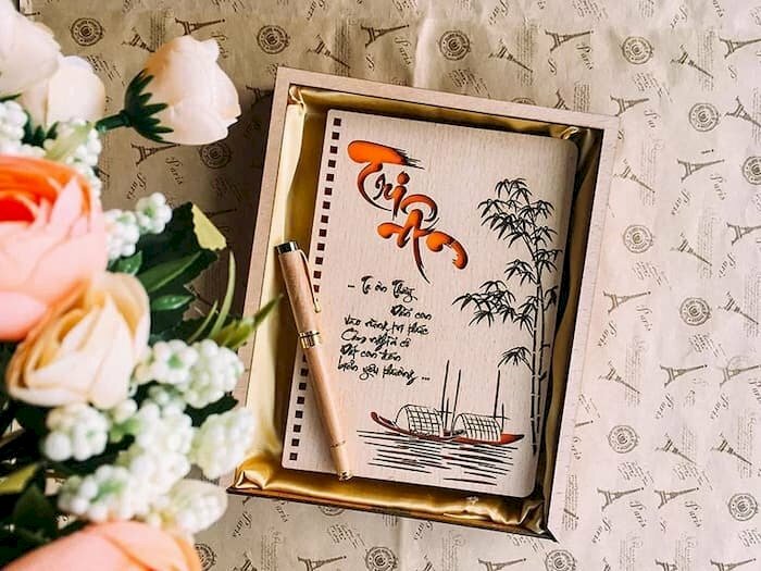 Hình ảnh tranh kèm chữ thư pháp đẹp làm quà mừng ngày 20/11