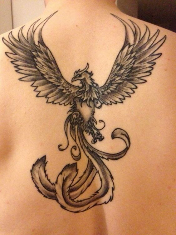 Hình xăm phượng hoàng Phoenix sãi cánh màu đen trắng siêu ngầu