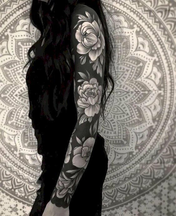 Hình xăm hoa mẫu đơn tuyệt đẹp kín tay dịu dàng và cực chất