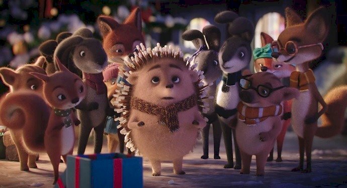 Ảnh hoạt hình 3D dễ thương, đáng yêu nhím bên những người bạn trong đêm đông giáng sinh