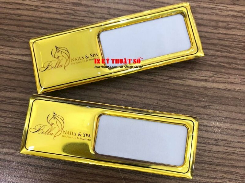 In bảng tên đỗ keo gắn nam châm Nails & Spa, 2cm x 7cm, khe nhét tên - In Kỹ Thuật Số Since 2006 - Ảnh: 1