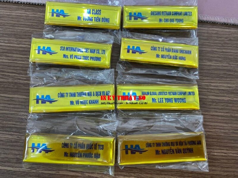 In bảng tên nhựa đổ keo nam châm - In Kỹ Thuật Số Since 2006 - Ảnh: 1