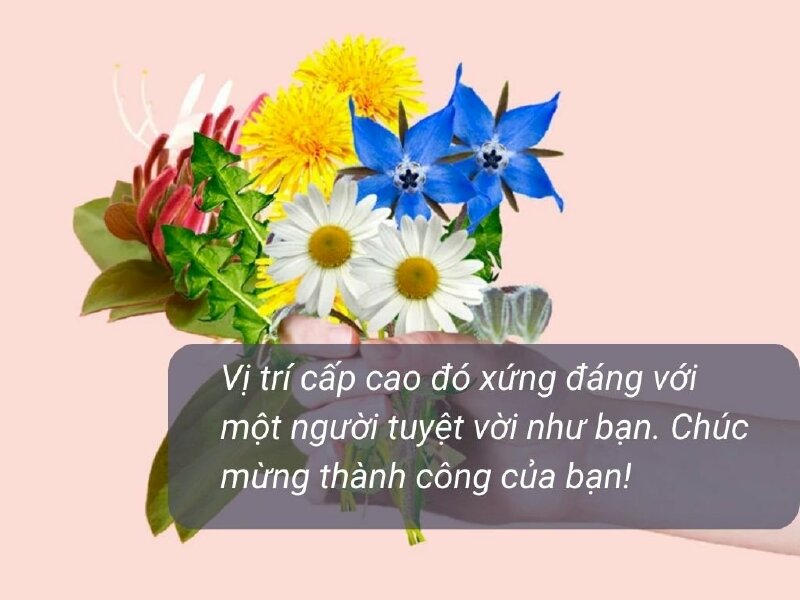 Bó hoa đơn giản và đẹp kèm lời chúc mừng thành công đến bạn