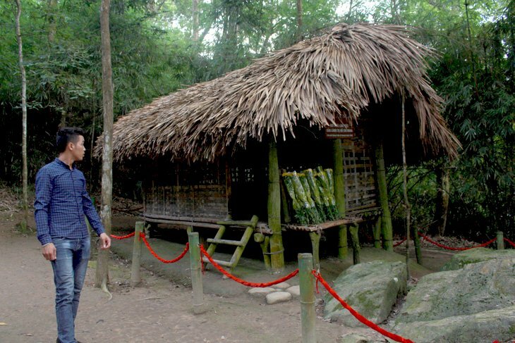 Lán Nà Nưa trên đồi Nà Nưa, nơi Bác Hồ ở và làm việc từ tháng 5 đến tháng 8-1945 - Ảnh: Đ.BÌNH