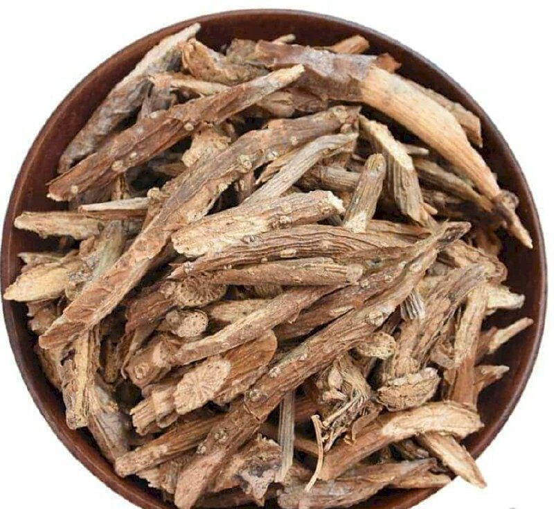 Hình ảnh mâm thuốc nam phơi khô nguyên liệu chính từ cây dây đau xương