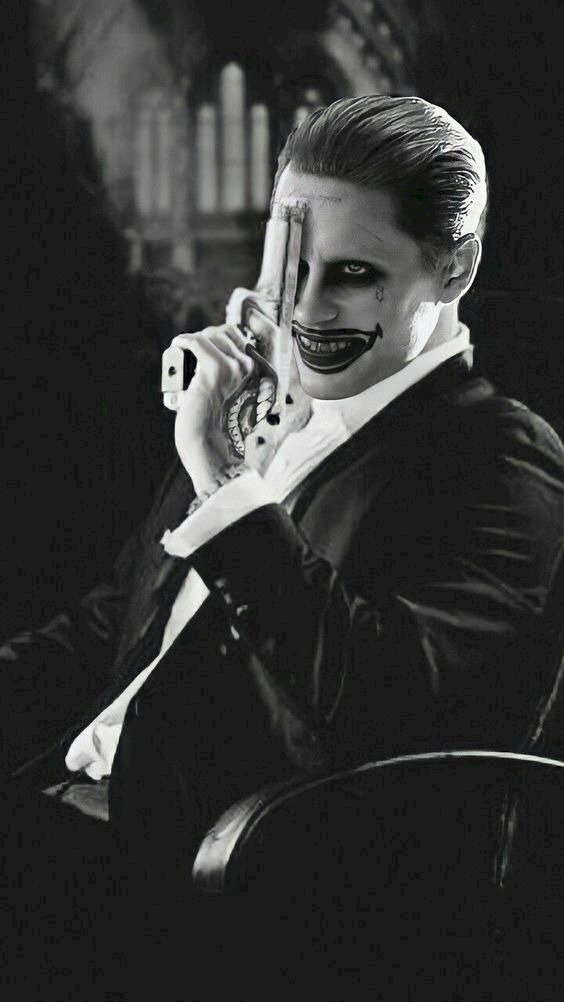 Joker - gã hề điên khùng và gây ám ảnh ở Hollywood