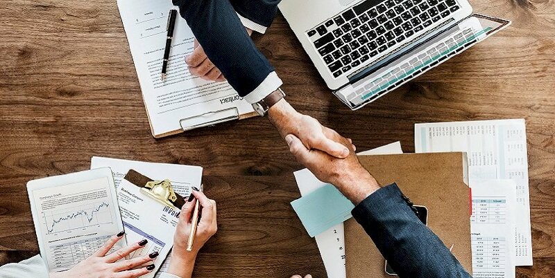 Hình ảnh ký kết hợp đồng hợp tác kinh doanh thành công