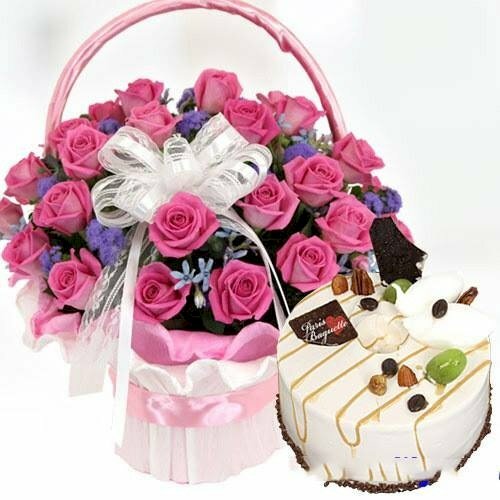 Hình hình ảnh giỏ huê hồng và cái bánh sinh nhật xinh xẻo tặng sinh nhật các bạn bè
