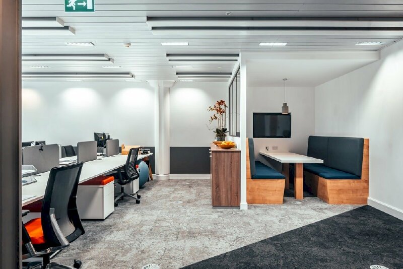 Hình ảnh văn phòng làm việc hiện đại, thiết kế phong cách ấn tượng