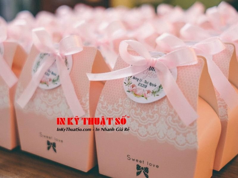 In túi giấy cảm ơn khách tham dự đám cưới