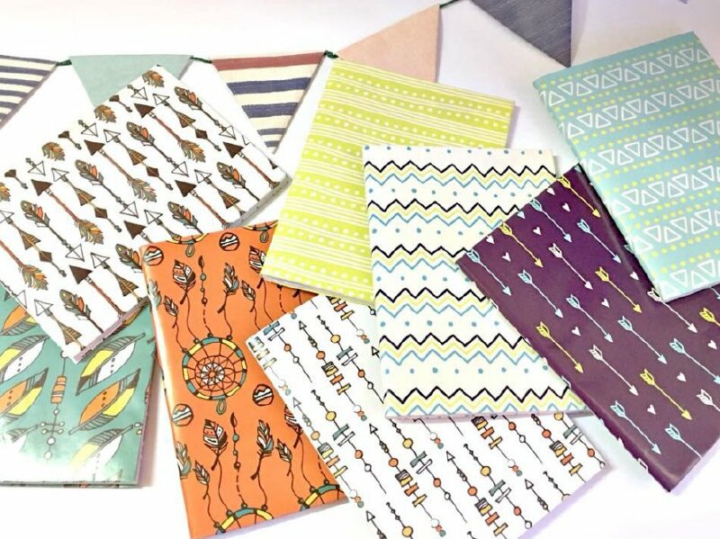 Bìa bọc tập, bìa bọc vỡ in hình