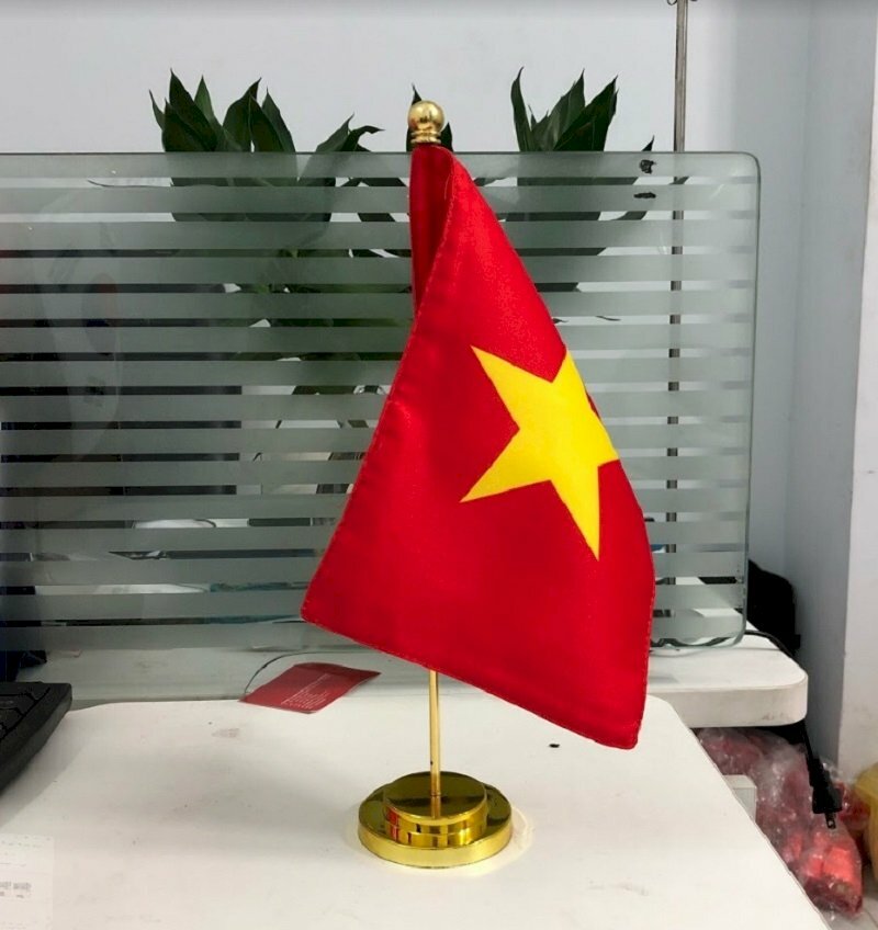 In cờ để bàn theo mẫu