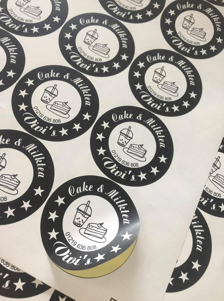 in decal dán lên ly cốc