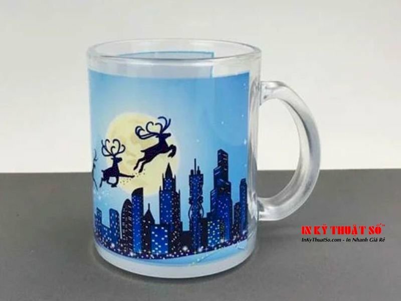 in hình lên ly thủy tinh theo yêu cầu