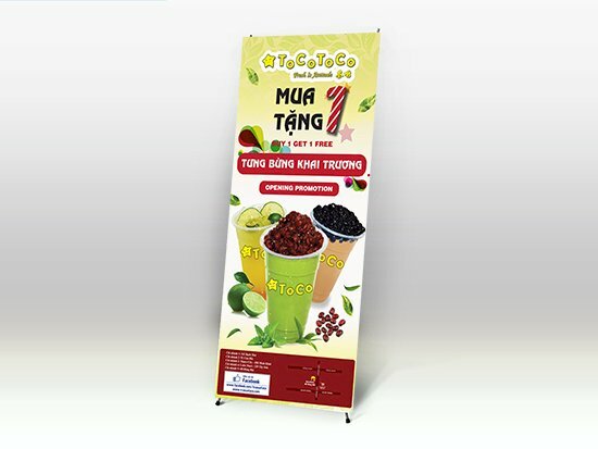 Mẫu standee quảng cáo khai trương cửa hàng trà sữa