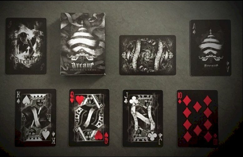 Bộ bài Tây Black Arcane Playing Cards