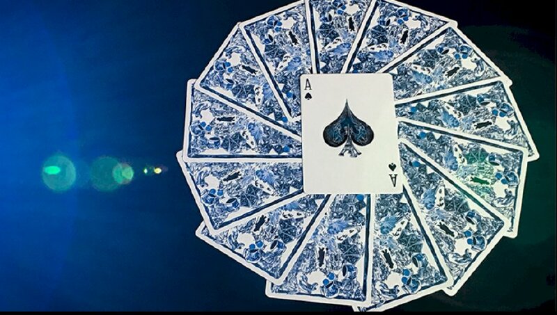 Yif Presents Bebel Playing Cards